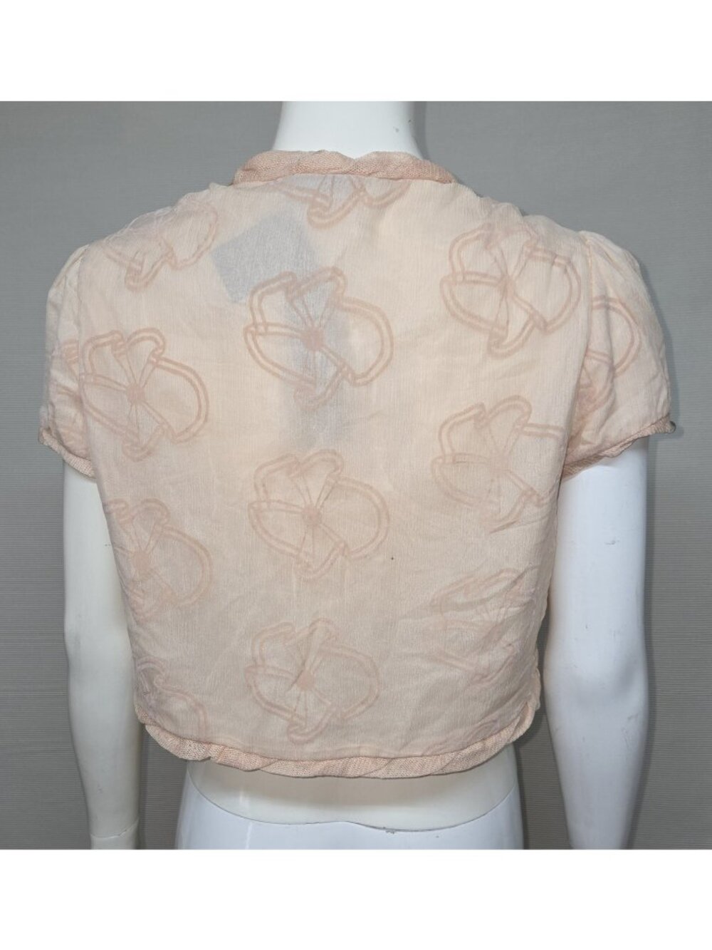 Marc Jacobs Tie Front crop top 100% Silk. Size 8 New with Tag - Picture 6 of 8
